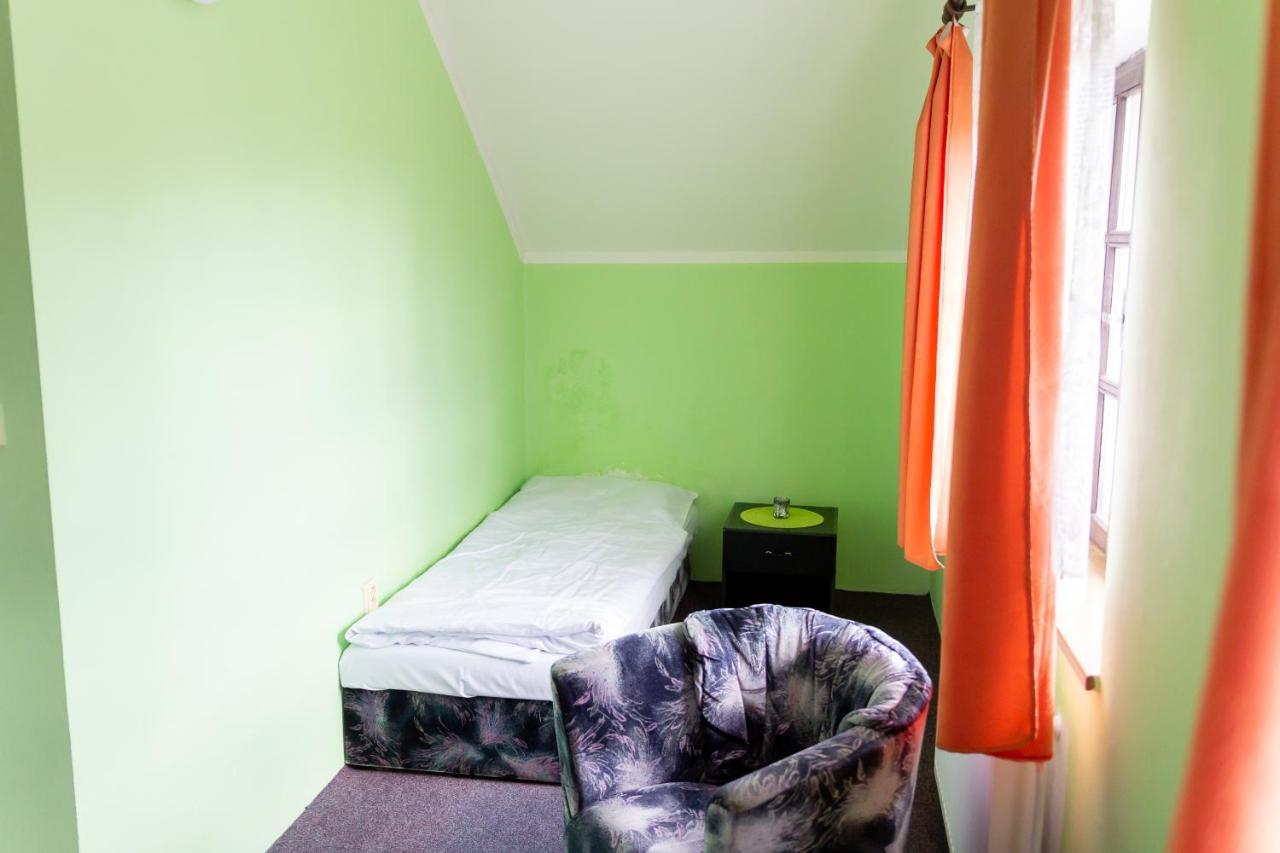U Prazaka Hotel Bublava Bagian luar foto